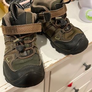 KEEN newport  H2 shoes